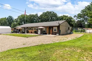 8585-8587 Manchester Ave NW, Canal Fulton, OH 44614 - Photo 3