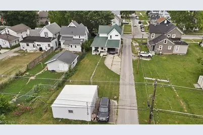 127 E High Street, Fostoria, OH 44830 - Photo 29