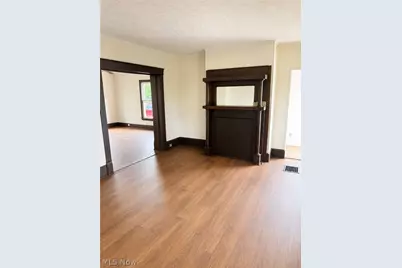 433 Cove Road, Weirton, WV 26062 - Photo 3