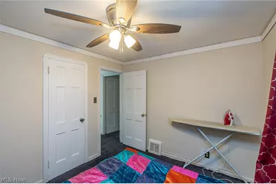 17004 Stockbridge Avenue, Loveland, OH 44128 - Photo 23