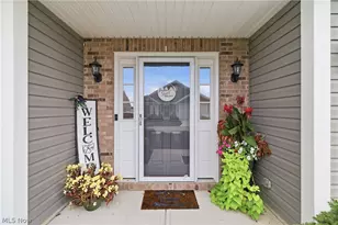 119 Prestwyck Ln, Elyria, OH 44035 - Photo 3