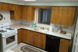 2921 Center Rd, Saybrook, OH 44004 - Photo 11