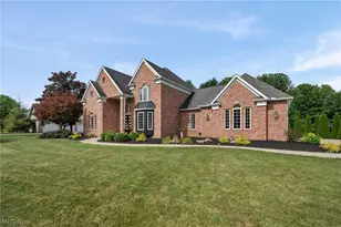 1014 Orchard Ln, Grandview Heights, OH 44147 - Photo 3