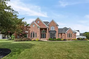 1014 Orchard Ln, Grandview Heights, OH 44147 - Photo 1