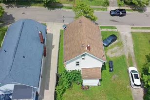 692 Blanche St, Akron, OH 44307 - Photo 7