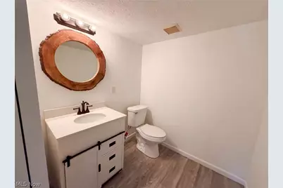 546 Kalene Court, Eastlake, OH 44095 - Photo 9