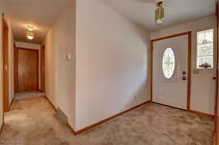 2400 Willow Brook Dr NW, Dover, OH 44622 - Photo 3