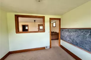 117 Bird Way, Weirton, WV 26062 - Photo 9
