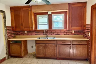 117 Bird Way, Weirton, WV 26062 - Photo 7