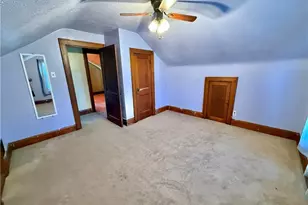117 Bird Way, Weirton, WV 26062 - Photo 15