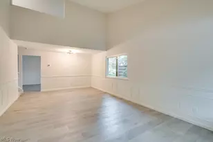 9668 Abbeyshire Way, Mentor, OH 44060 - Photo 5
