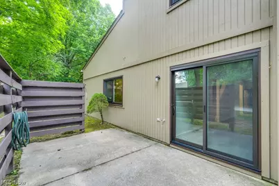 9668 Abbeyshire Way, Mentor, OH 44060 - Photo 33