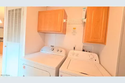 100 Maplegrove Lane, Mentor, OH 44060 - Photo 17