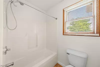 114 Barkwood Drive, Wadsworth, OH 44281 - Photo 27