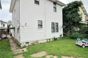 817 Rosswell Ave, Steubenville, OH 43952 - Photo 3