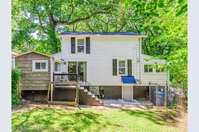 260 E Pace Avenue, Akron, OH 44319 - Photo 3