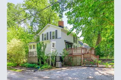 260 E Pace Avenue, Akron, OH 44319 - Photo 1