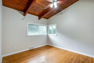 570 Mardon Ave, Akron, OH 44303 - Photo 9