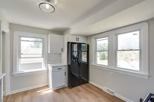 325 Evelyn Ave, Green Hills, OH 44131 - Photo 15