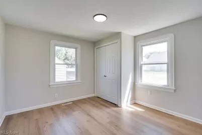 325 Evelyn Avenue, Green Hills, OH 44131 - Photo 17