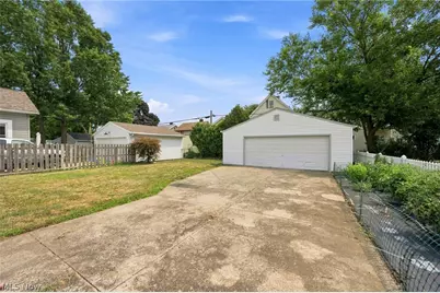 1339 Park Row, Oakwood, OH 44107 - Photo 5