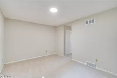 1505 Democracy Drive NW, North Canton, OH 44720 - Photo 19
