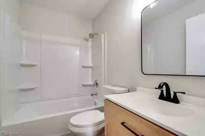 643 Kimberly Circle, Oberlin, OH 44074 - Photo 9