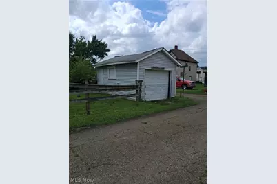 801 Troy Place NW, Canton, OH 44703 - Photo 9