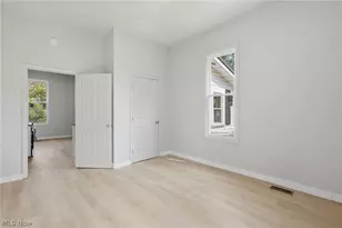 520 Foster Ave, Cambridge, OH 43725 - Photo 17
