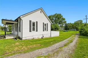 520 Foster Ave, Cambridge, OH 43725 - Photo 25