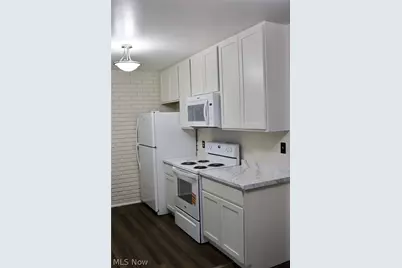 1093 Sutherland Avenue, Akron, OH 44314 - Photo 13