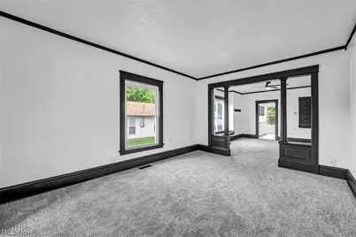 501 W 21st Street, Lorain, OH 44052 - Photo 9
