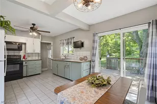 7091 Akron Ave NW, New Franklin, OH 44614 - Photo 5