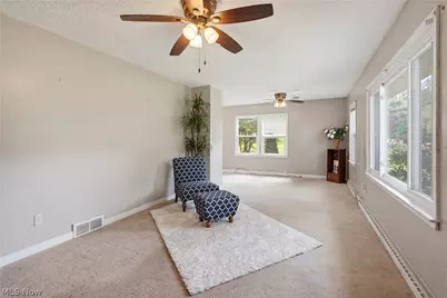 7091 Akron Avenue NW, New Franklin, OH 44614 - Photo 3