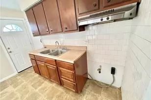 818-824 S Central Dr, Lorain, OH 44052 - Photo 17