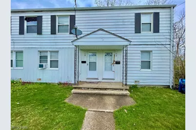 818-824 S Central Drive, Lorain, OH 44052 - Photo 1
