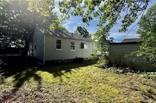1964 Tait St, Lorain, OH 44053 - Photo 17