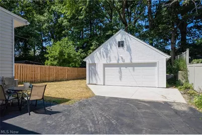 1604 Marlowe Avenue, Oakwood, OH 44107 - Photo 37