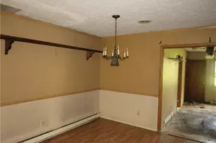 10940 Julie Street NE, Alliance, OH 44601 - Photo 5