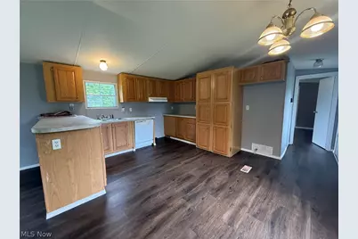 21636 Meadow Drive, West Lafayette, OH 43845 - Photo 3