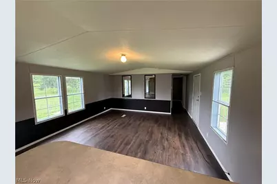 21636 Meadow Drive, West Lafayette, OH 43845 - Photo 5