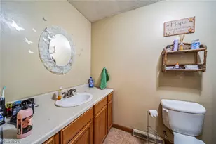 1990 Short Rd, Thompson, OH 44086 - Photo 21