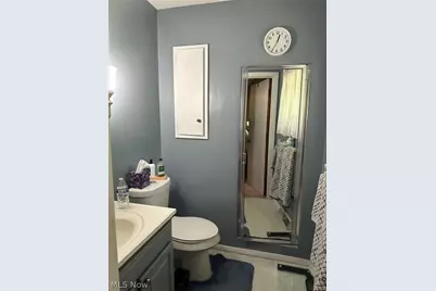477 Catalina Drive, Akron, OH 44319 - Photo 5