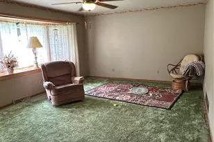 477 Catalina Dr, Akron, OH 44319 - Photo 3