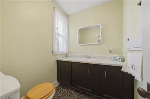 143 E Highland Ave, Ravenna, OH 44266 - Photo 11