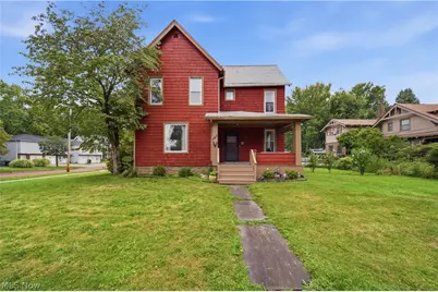 143 E Highland Avenue, Ravenna, OH 44266 - Photo 1
