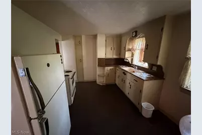 4111 Broadway Avenue NE, Louisville, OH 44641 - Photo 15