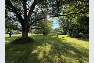 4111 Broadway Avenue NE, Louisville, OH 44641 - Photo 5