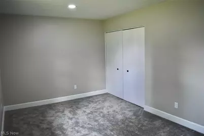 5629 London Drive, Austintown, OH 44515 - Photo 21