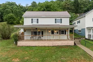 68290 Orchard Ave, Bridgeport, OH 43912 - Photo 3